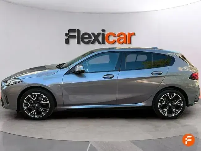 Usado BMW 118 150 CV (110 kW) 2025 Gris Utilitario