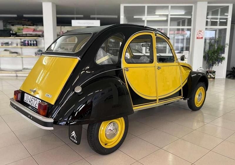 Usado Citroën 2CV 1978 Amarelo Sedan