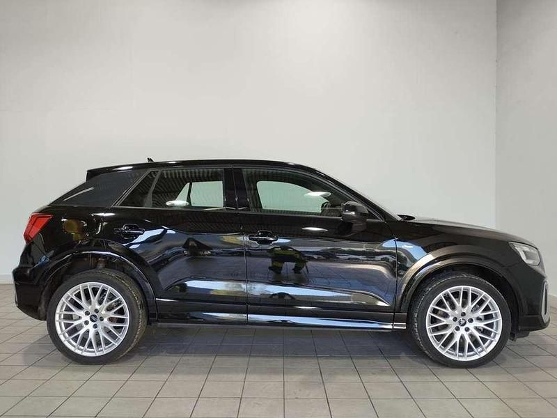 Używany Audi Q2 Black Edition 150 KM (110 kW) 2025 Czarny SUV