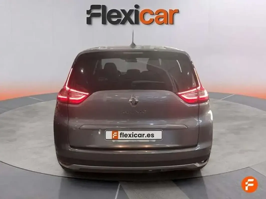 Usado Renault Scenic E-Tech Zen 140 CV (102 kW) 2019 Gris Monovolumen