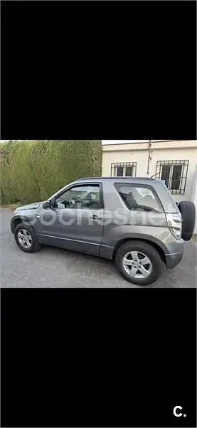 Usado Suzuki Grand Vitara 129 CV (94 kW) 2006 Gris / plata SUV