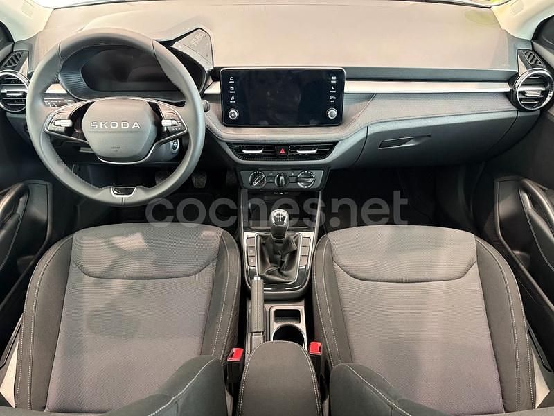 Usado Skoda Fabia Selection 80 CV (58 kW) 2025 Blanco Berlina