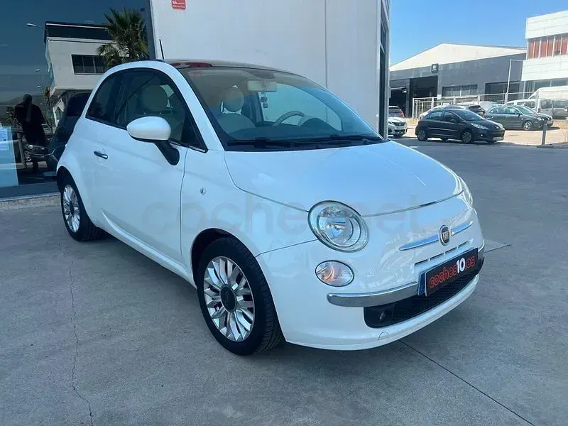 Usado Fiat 500 Lounge 69 CV (50 kW) 2015 Beige Berlina