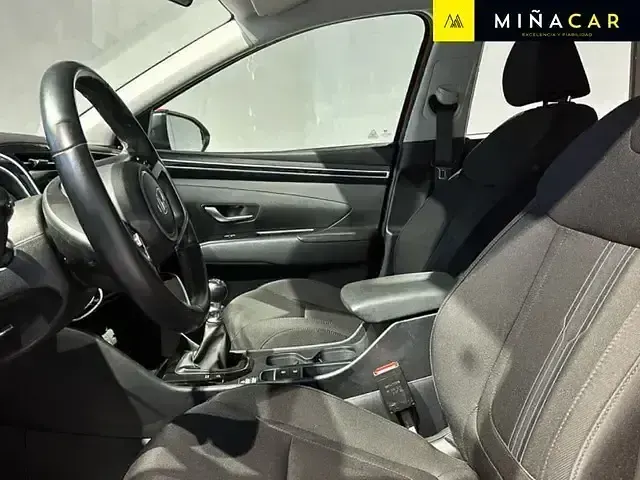 Usado Hyundai Tucson 150 CV (110 kW) 2022 Rojo SUV