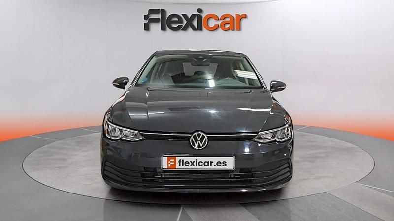 Usado VW Golf VIII Life 150 CV (110 kW) 2022 Gris Berlina