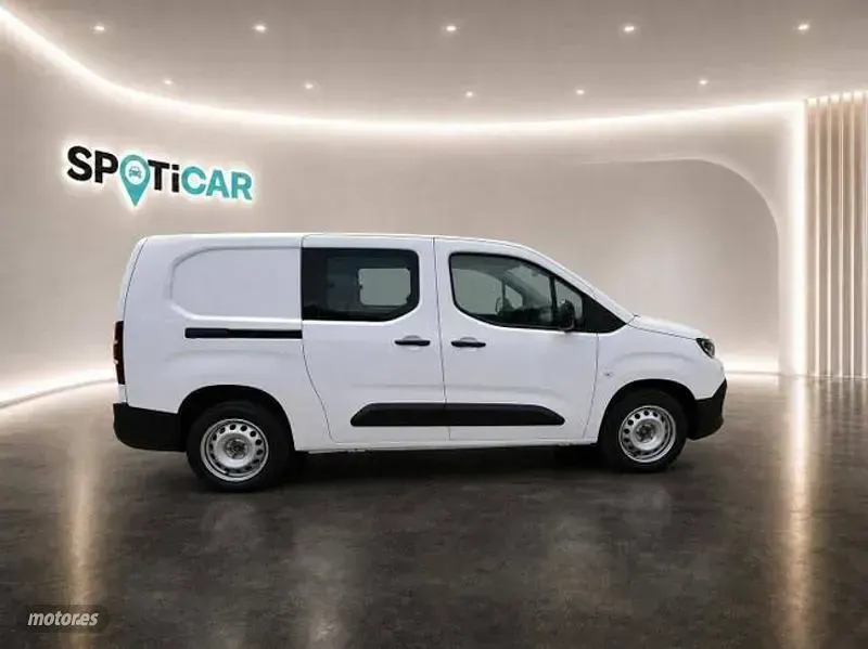 Nuevo Fiat Doblò 100 CV (73 kW) 2026 Blanco Monovolumen
