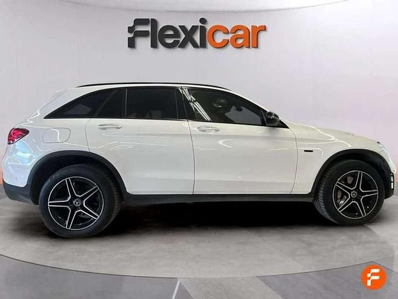 Usado Mercedes GLC300e 313 CV (230 kW) 2020 Blanco Coupe