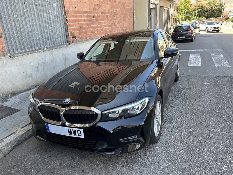 Negro Usado 2021 BMW 320e Berlina | 32.000 € - Imagen 1/4