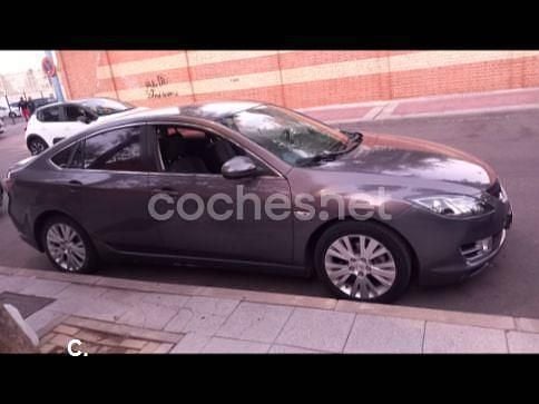 Usado Mazda 6 Active 120 CV (88 kW) 2009 Gris / plata Berlina