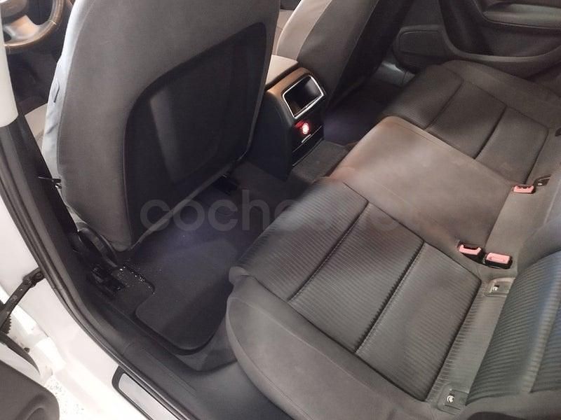 Usado Audi A4 143 CV (105 kW) 2010 Blanco Familiar