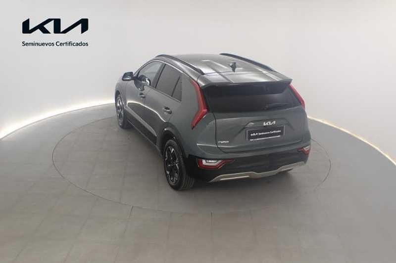 Usado Kia e-Niro 150 kW (204 CV) 2023 Verde SUV