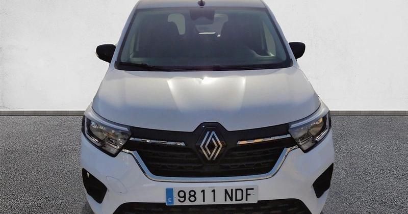 Usado Renault Kangoo 95 CV (69 kW) 2025 Monovolumen