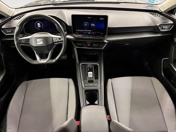 Usado Seat Leon Style 116 CV (85 kW) 2025 Gris