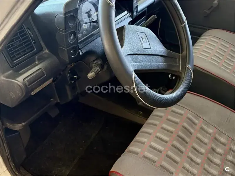 Usado Citroën C15 60 CV (44 kW) 1993 Blanco Van