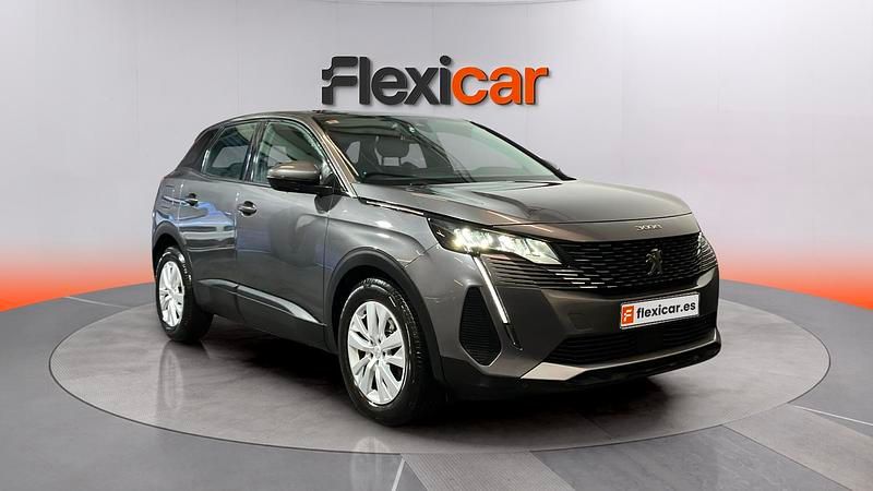 Usado Peugeot 3008 Active 131 CV (96 kW) 2021 Gris SUV