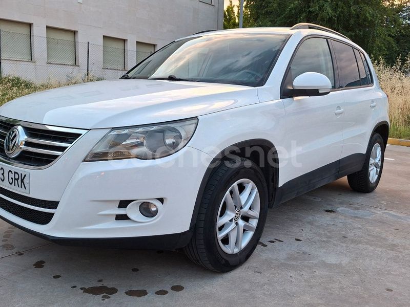 Blanco Usado 2009 VW Tiguan Advance SUV | 6800 € (Buen precio) - Imagen 1/4