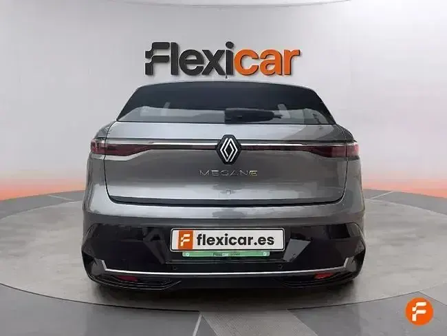 Usado Renault Mégane Equilibre 95 kW (130 CV) 2022 Gris