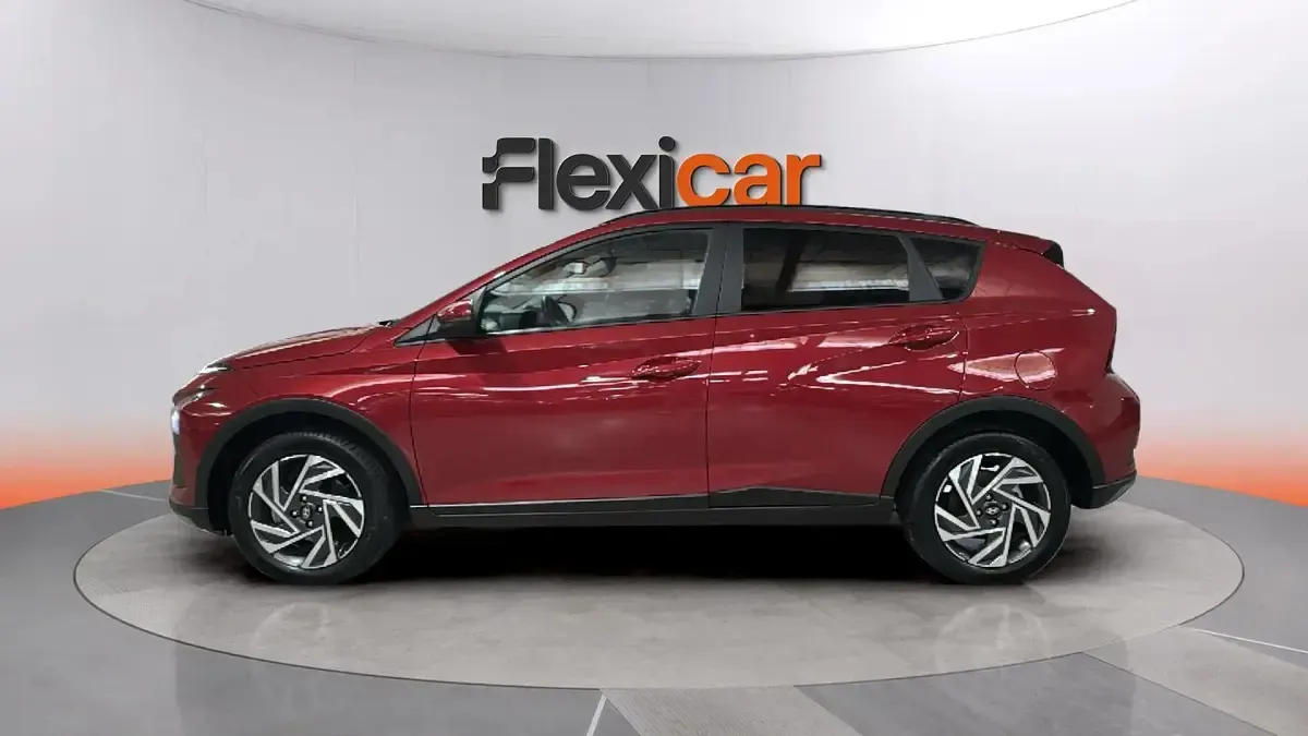 Usado Hyundai Bayon 80 CV (58 kW) 2025 Rojo SUV