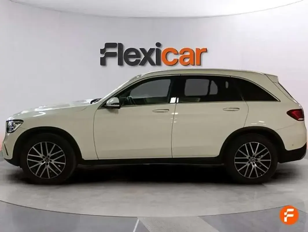 Usado Mercedes GLC300 333 CV (244 kW) 2022 Blanco SUV