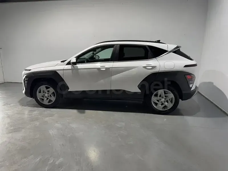 Usado Hyundai Kona 120 CV (88 kW) 2024 Blanco SUV