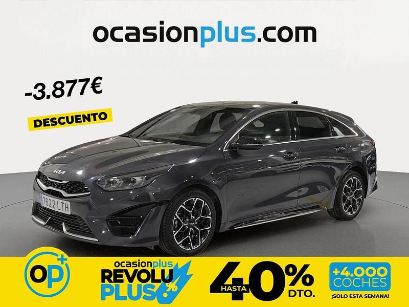 Usado Kia ProCeed GT-Line 160 CV (117 kW) 2021 Gris Familiar