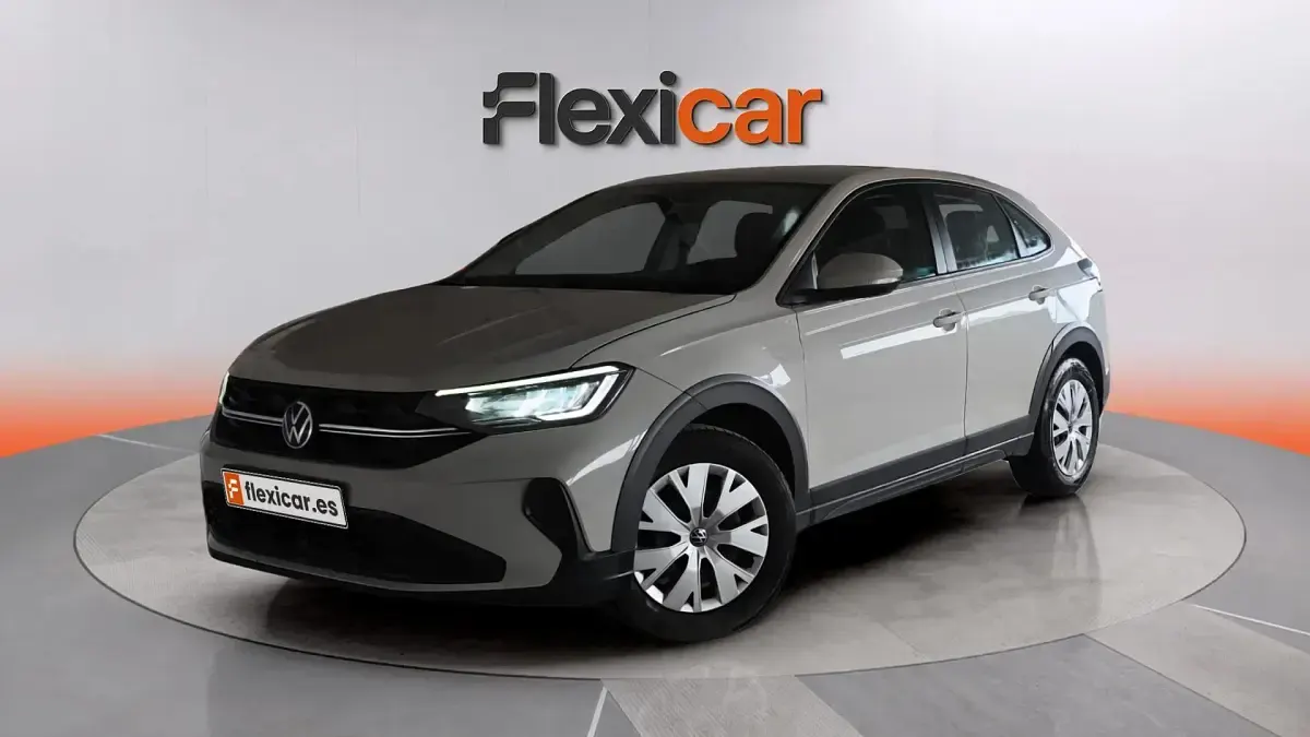 Usado VW Taigo Life 95 CV (69 kW) 2023 Beige SUV