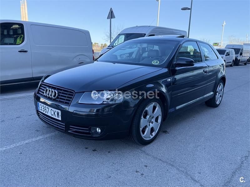 Usado Audi A3 Attraction 150 CV (110 kW) 2004 Negro Utilitario