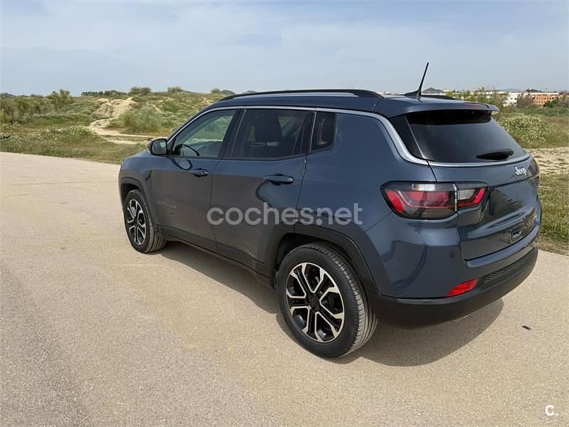 Usado Jeep Compass Limited 130 CV (95 kW) 2021 Azul SUV