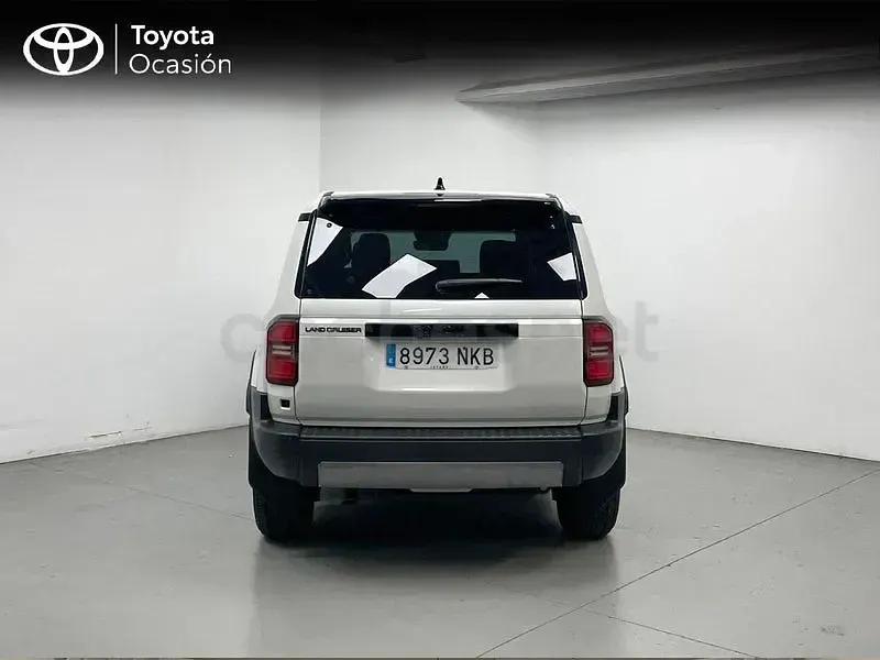 Nuevo Toyota Land Cruiser 204 CV (150 kW) 2026 Blanco SUV
