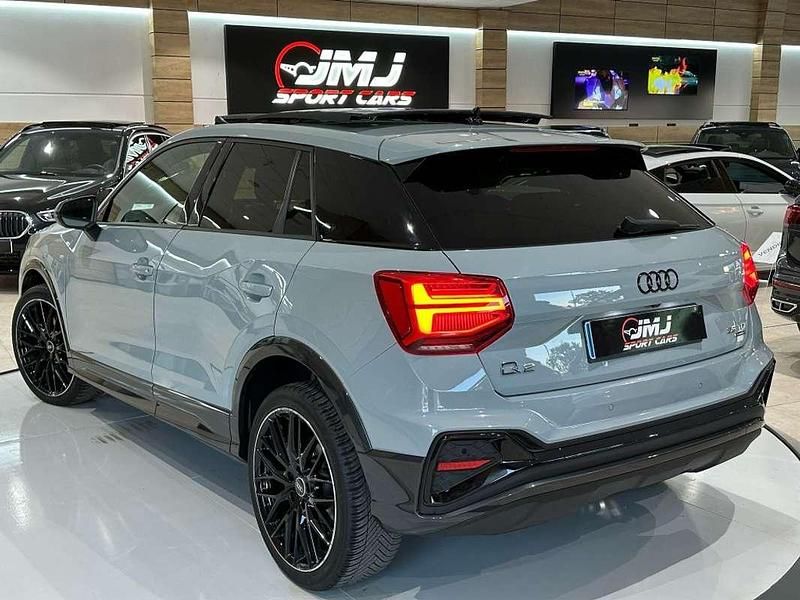 Usado Audi Q2 S-Line 150 CV (110 kW) 2021 Gris SUV