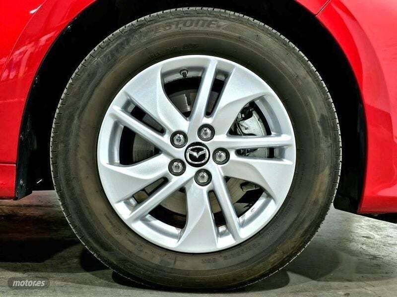 Usado Mazda 2 Comfort 116 CV (85 kW) 2023 Rojo Berlina