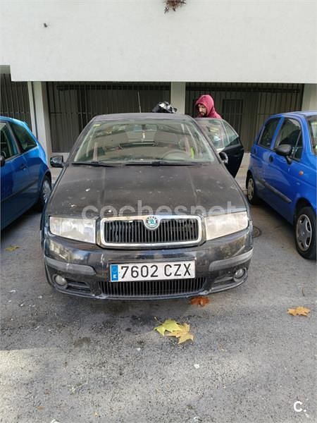 Negro Usado 2004 Skoda Fabia Sport Berlina | 1300 € (Super precio) - Imagen 1/4