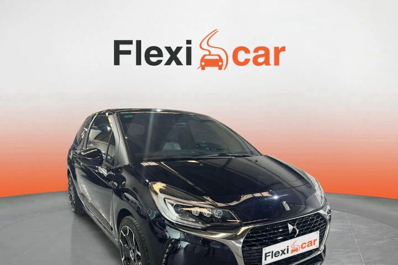 Usado DS Automobiles DS3 120 CV (88 kW) 2017 Azul Berlina