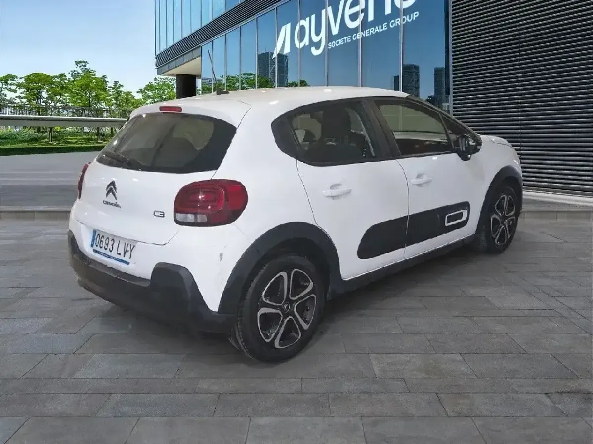 Usado Citroën C3 Feel 102 CV (75 kW) 2022 Blanco Utilitario