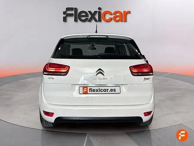 Begagnad Citroën C4 Live 130 HK (95 kW) 2017 Vit