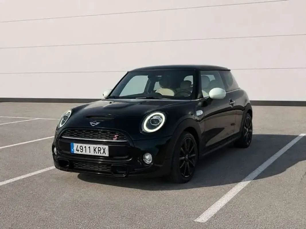Usado Mini Cooper 192 CV (141 kW) 2018 Negro Utilitario