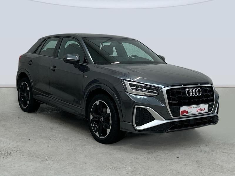 Usado Audi Q2 S-Line 116 CV (85 kW) 2022 Gris SUV