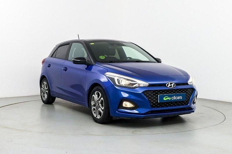 Usado Hyundai i20 100 CV (73 kW) 2020 Azul Utilitario