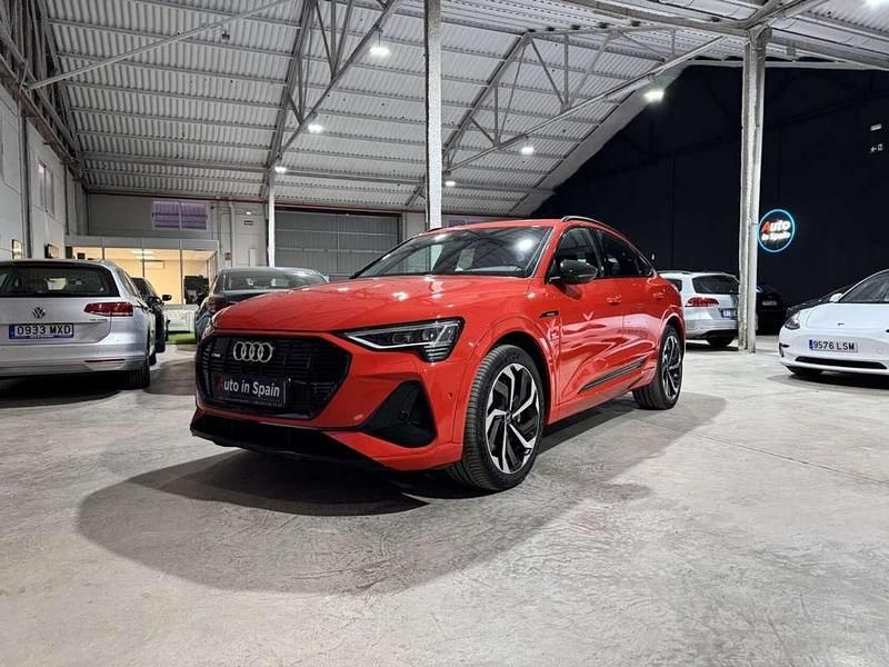 Usado Audi e-tron 300 kW (408 CV) 2021 Rojo SUV