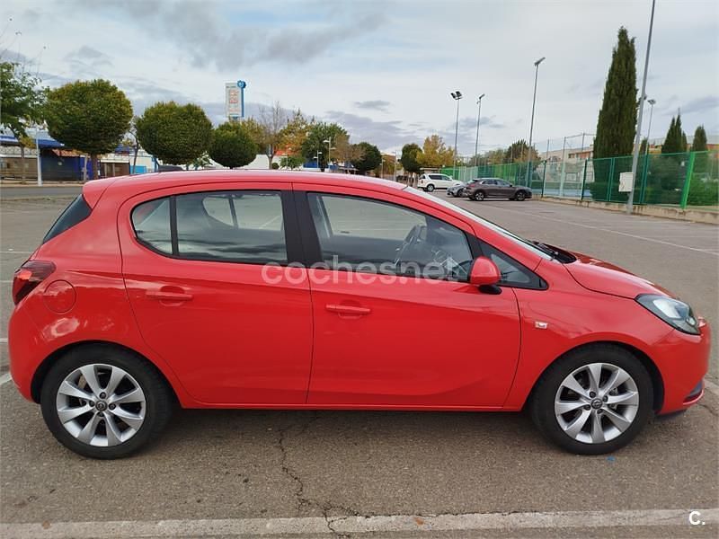 Usado Opel Corsa Selective 90 CV (66 kW) 2017 Rojo Berlina
