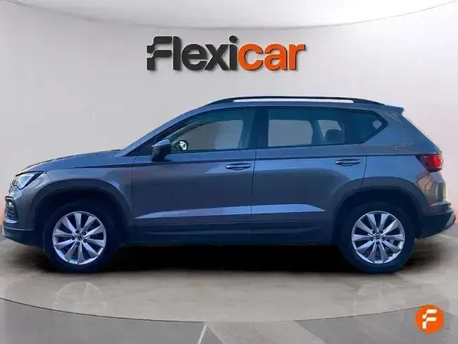 Usado Seat Ateca Style 150 CV (110 kW) 2023 Gris SUV