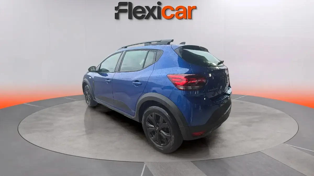 Usado Dacia Sandero Extreme 101 CV (74 kW) 2025 Azul Utilitario