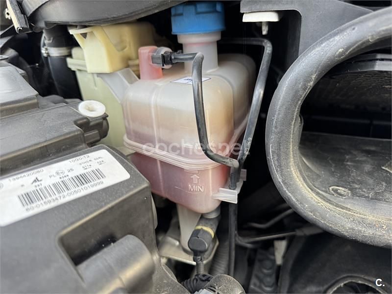 Usado Peugeot Boxer 130 CV (95 kW) 2012 Blanco Van