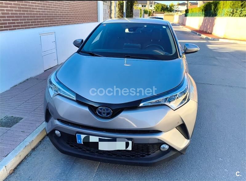 Usado Toyota C-HR Plus 122 CV (89 kW) 2018 Gris / plata SUV