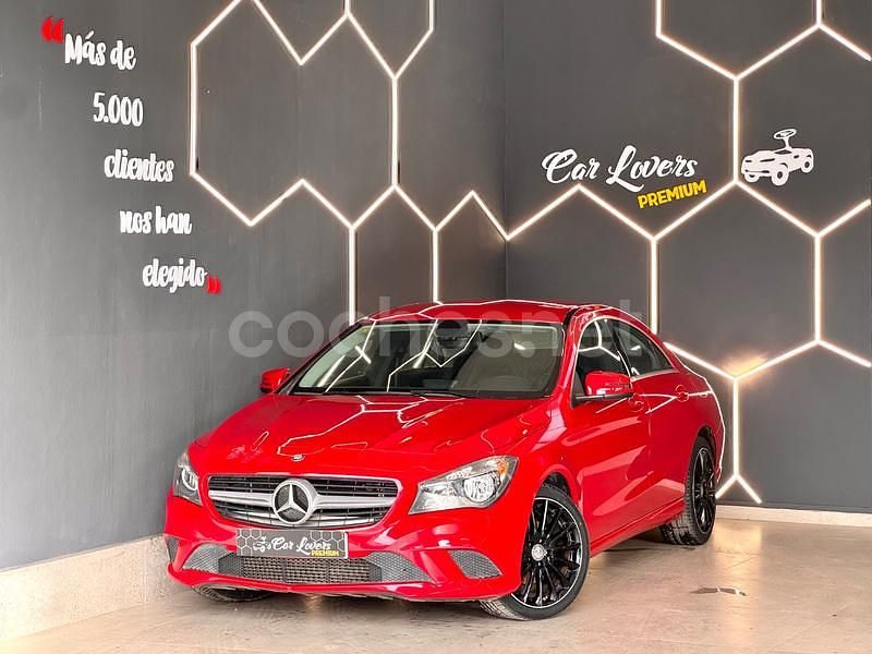Rojo Usado 2014 Mercedes CLA200 Urban Berlina | 18.000 € (Precio justo) - Imagen 1/4