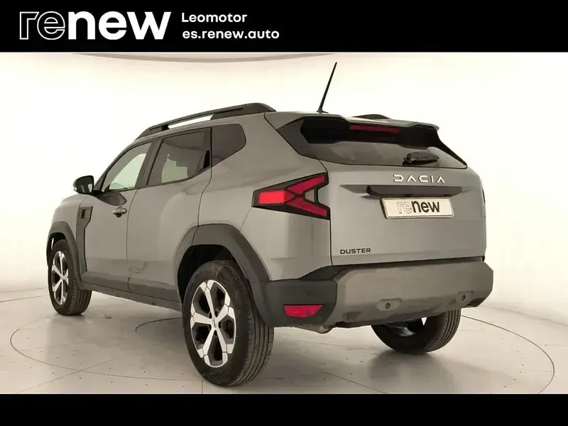 Usado Dacia Duster Journey 130 CV (95 kW) 2025 Gris SUV