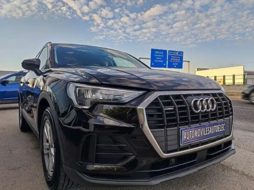 Usado Audi Q3 150 CV (110 kW) 2019 Negro SUV