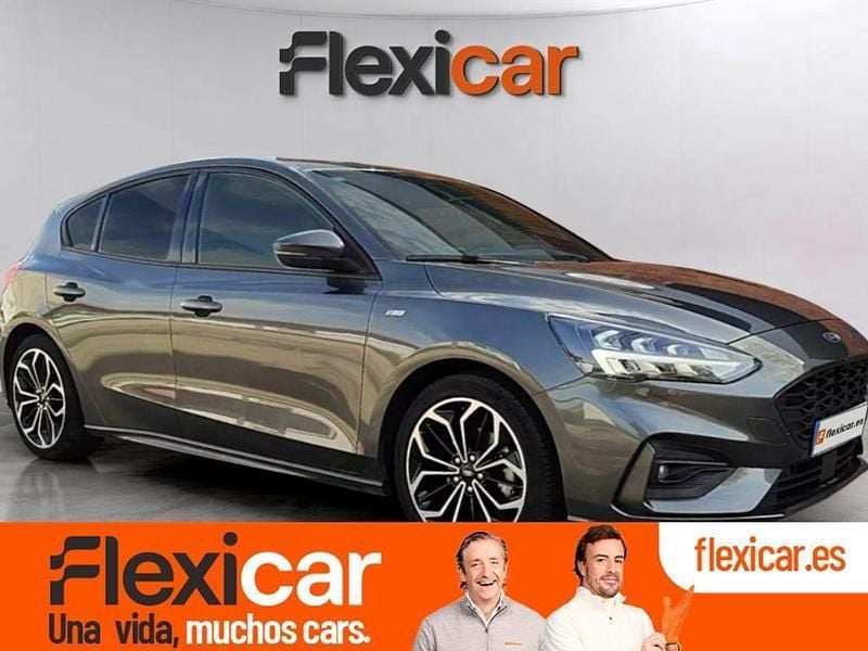 Gris / plata Usado 2020 Ford Focus ST-Line Berlina | 16.890 € (Precio justo) - Imagen 1/4