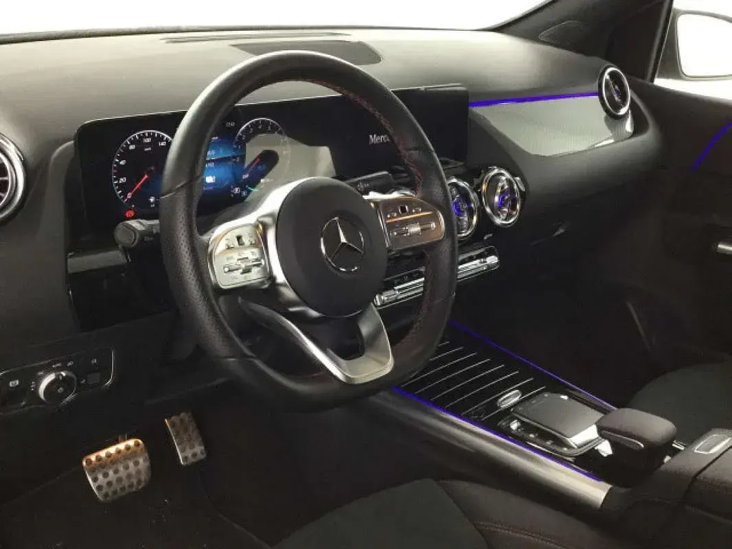 Usado Mercedes B250e 218 CV (160 kW) 2022 Gris Utilitario