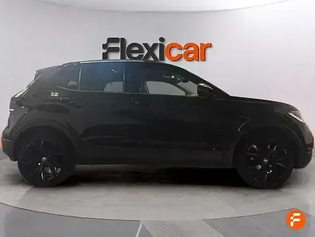 Usado VW T-Cross Advance 110 CV (80 kW) 2022 Negro SUV